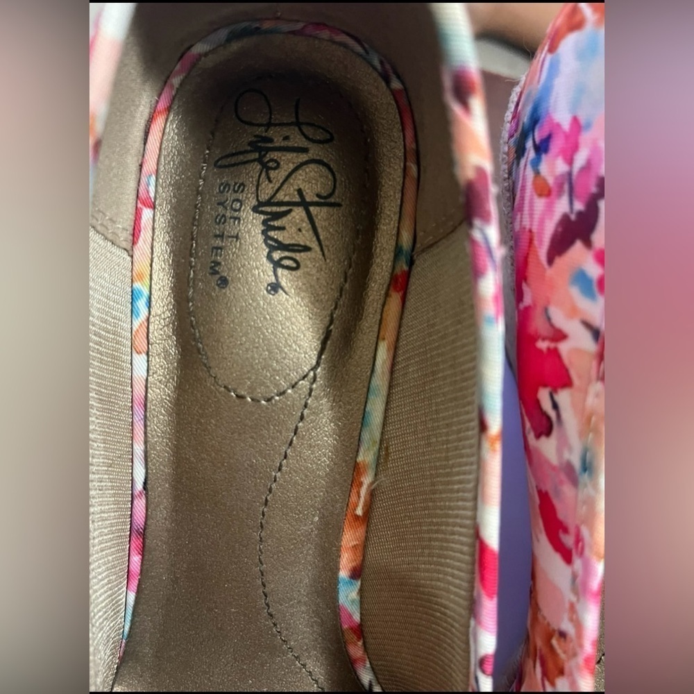 Life Stride Pink White Blue Floral Watercolor Cork Wedge Slip On High Heels 10M - Picture 9 of 13